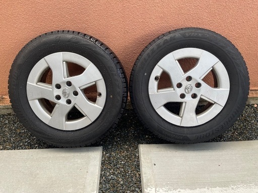 30プリウス　スタッドレス