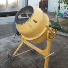 コンクリートミキサーの画像