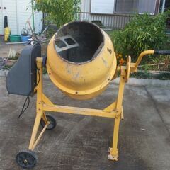 コンクリートミキサーの画像