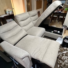 ソファーの画像