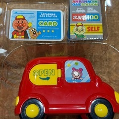  アンパンマン すうじがピピピ! ガソリンスタンドセットの画像