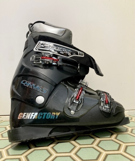 GENFACTORY CARVE5 スキーブーツ 黒 収納バッグ付き 27cm GENFACTORY CARVE 5 オールラウンド スキーブーツ 27cm - メルカリ