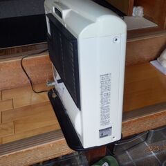 ◆大阪ガス    ◆ガスファンヒーター    ◆N140-9233   ◆ホース4.5ｍ付き   可動品です。の画像