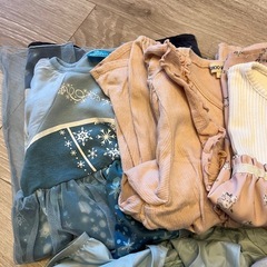 110サイズ女の子 長袖洋服まとめての画像