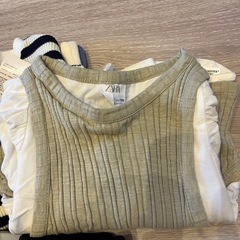 110サイズ女の子 長袖洋服まとめての画像