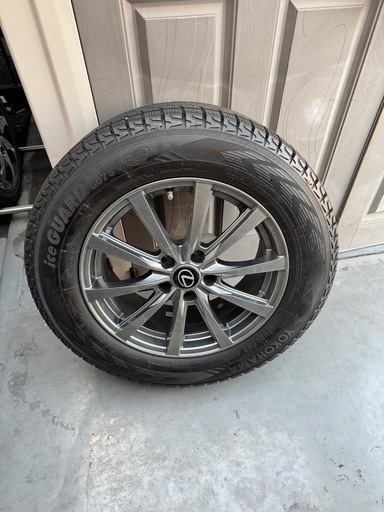 225/65R17 2019年スダットレス ヨコハマiceGUARD GO75 タイヤアルミセット　5穴 PCD114.3 ET+38 17×7J ハブ60mm レクサスシール貼り NX等