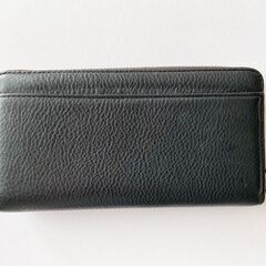 Kate spade長財布（ジッパー付き）の画像