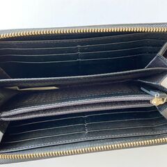 Kate spade長財布（ジッパー付き）の画像