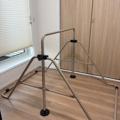 室内用鉄棒 ベージュの画像