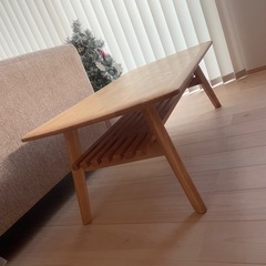 ダイニングテーブル、ローテーブル、ナチュラル の画像