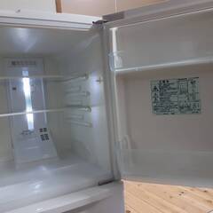 T023 T022 苫小牧市引渡し限定 パナソニック ノンフロン冷蔵庫 2013年製 NR-B145W-W形 中古の画像