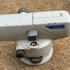 日本製のSOKKIA C32 水準器の画像