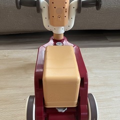 【値下げ中】プーさん　三輪車　手押し車　四輪車　　ディズニーの画像