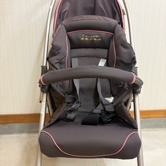 ベビーカー(コンビ)の画像