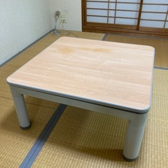 こたつの画像