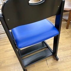 【ドリーム川西店限定】☆ジモティー見たよ割引☆ KUROGANE/学習椅子  クリーニング済み 【2125560000038544 】の画像