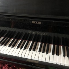 中古ピアノの画像