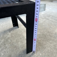 アイアン棚　スチールラック　植物棚　エキスパンドメタル　ハンドメイド　の画像