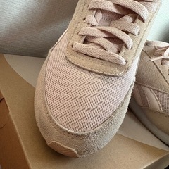 Reebok スニーカー ウィメンズ 23.5の画像