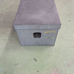 衣装ケース(中)　昔懐かしい!!　昭和レトロ!!　エモい!!　アルマイト(トタン)製衣装ケース(残り3個)の画像