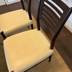 ダイニングテーブル　椅子セットの画像