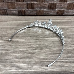 ウェディングティアラの画像