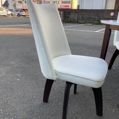 テーブル・回転椅子✖️3セット　　リサイクルショップ宮崎屋　佐土原店　25.11.26の画像