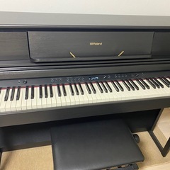 ローランド　電子ピアノ LX705-GP 黒木調　21年製の画像