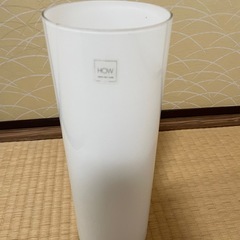 ガラス花瓶の画像