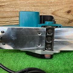 【SIW】makita マキタ KP0800ASP 100V 82mm電気カンナ 替刃式【中古動作品】の画像