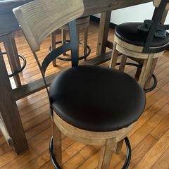 テーブル&チェアーの画像