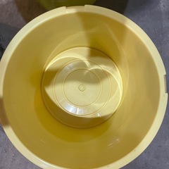 漬物容器　２つの画像