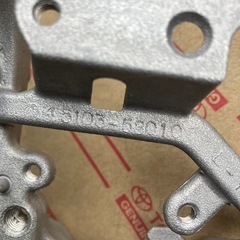 トヨタTOYOTAランドクルーザープラド120TRJ120KDJ120用ハイエース等純正ステアリングの画像