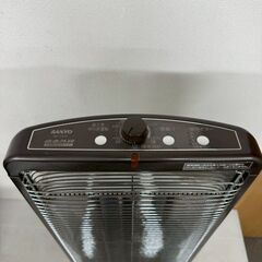 【SANYO】 サンヨー 三洋 遠赤外線ストーブ RX-FX12 2007年製 動作確認済み ブラウン 電気ヒーター 暖房 A0929の画像
