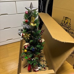 クリスマスツリーの画像