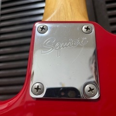 Squier by Fender プレシジョンベース　レッドの画像