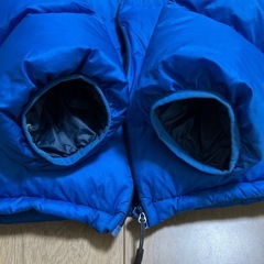 montbell ダウンジャケットXL 収納袋付きの画像