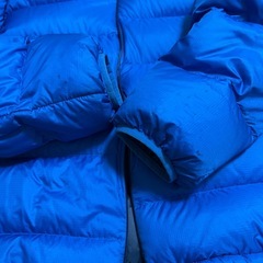 montbell ダウンジャケットXL 収納袋付きの画像