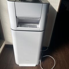 【美品】サーキュレーター付き除湿機（2024年製）の画像