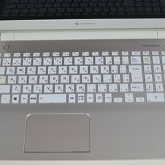 中古ノートパソコン 東芝 P1-T6MP-EG Windows11+office 爆速SSD256GB core i7-8550U/メモリ8GB/15.6インチ/無線/Webカメラ/DVDマルチ搭載の画像