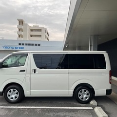 ハイエースの画像