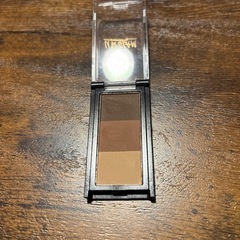 アイブロウパウダーの画像