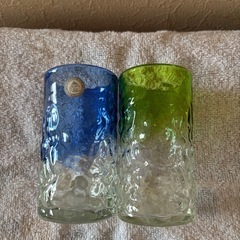 グラス　２個の画像