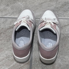 24.5 モールウォーキング シューズ スニーカーの画像