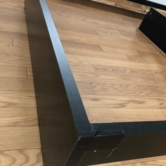 ダブルベッドフレームの画像