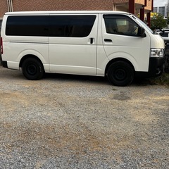 ハイエースの画像