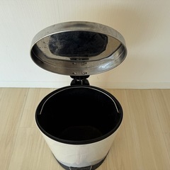 ◎譲り先決まりましたゴミ箱の画像