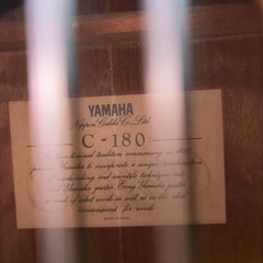 YAMAHA C180 クラシックギターの画像