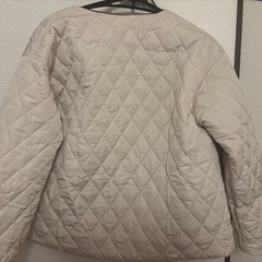 新品未使用　中綿キルトジャケットSサイズの画像