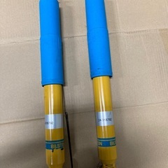 使用期間短い JB74WジムニーシエラBILSTEIN B6 スタンダード フロント＆リアサスペンションセット＋ステアリングダンパーの画像